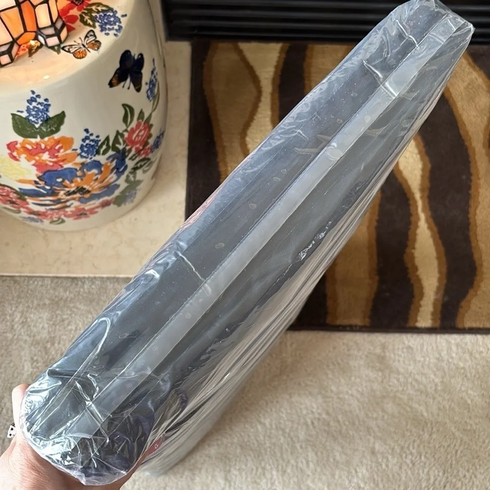 Brand New Back Seat Extender for Dogs Waterproof Scratch Resistant Black